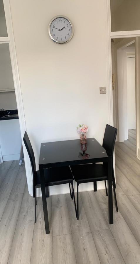 Spacious 2 Bedroom Flat In Paddington Londra Dış mekan fotoğraf