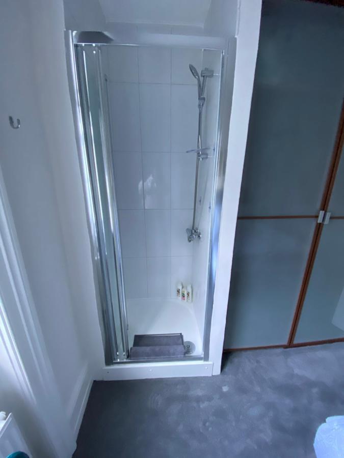 Spacious 2 Bedroom Flat In Paddington Londra Dış mekan fotoğraf